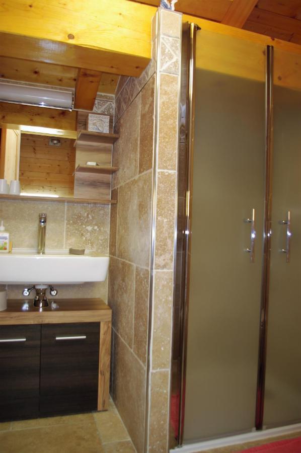 Chalet Aux 3 Biches Mieussy Exterior foto