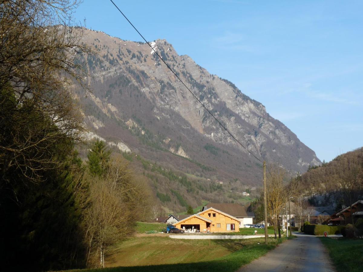 Chalet Aux 3 Biches Mieussy Exterior foto